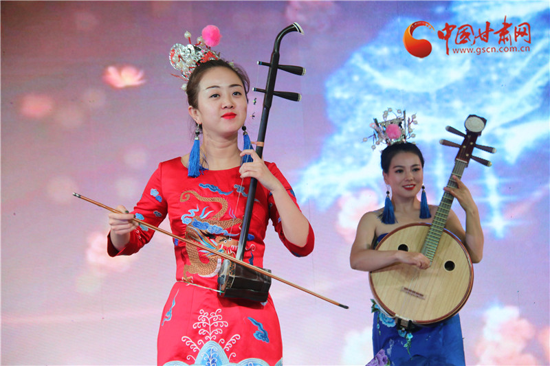 福利來(lái)了！蘭州市跨年歡樂(lè)購(gòu)物季正式啟動(dòng) 各大商場(chǎng)優(yōu)惠多多（圖）