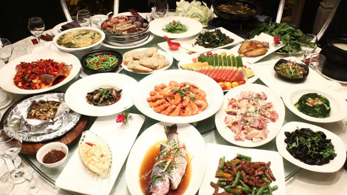 重點疫區(qū)來甘返甘人員禁止家庭聚餐