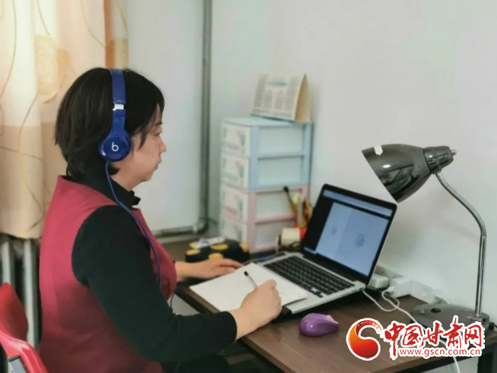 【三八特刊·“疫”線心聲】她，24小時聆聽“疫”動的心