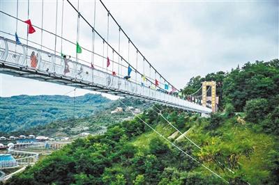 崆峒山5條美妙線路游起來！來這三座山赴暮春之約