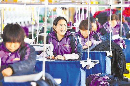 【抓“六穩(wěn)” 促“六?！薄糠€(wěn)就業(yè)有良策 保就業(yè)出實(shí)招——甘肅省全力以赴支持穩(wěn)定就業(yè)確保就業(yè)形勢總體穩(wěn)定