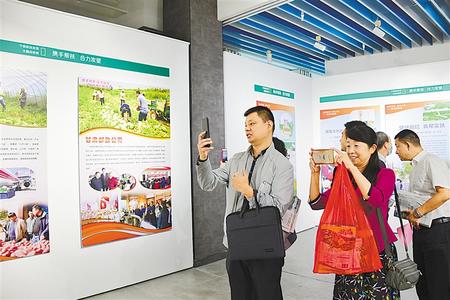 富民花開別樣紅——寧縣“脫貧攻堅宣傳周”發(fā)布活動暨主題成就展開幕式側(cè)記