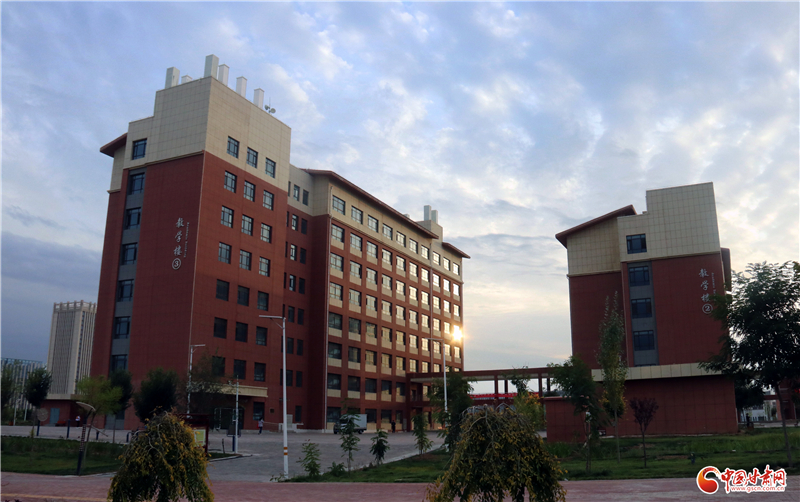 【十年巨變 看新區(qū)成就】職教新城：專(zhuān)業(yè)技術(shù)人才的搖籃