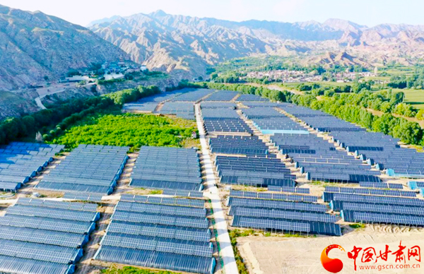 【奮斗百年路 啟航新征程 脫貧攻堅答卷】以村為家，把貧困戶當家人——記全國脫貧攻堅先進個人錢有