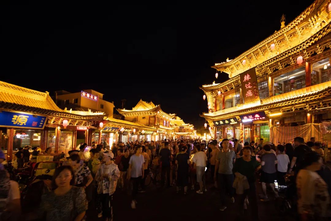 古風(fēng)、華美、浪漫、美味……現(xiàn)實版“清明上河圖”，就在這里！