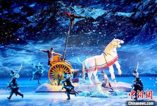 圖為《天下雄關(guān)》演出劇照?！「哒?攝