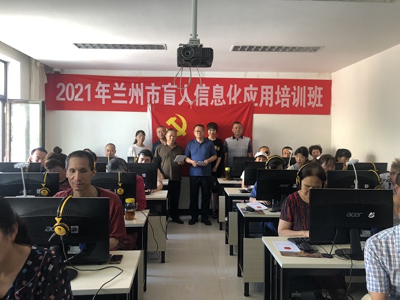 維權處黨支部開展“法律宣傳進學校”志愿者服務活動