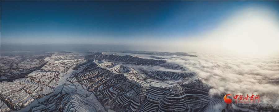 【隴拍客】蘭州榆中：穿越云?？刺萏?雪后家園似仙境