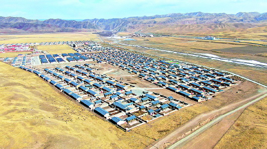 ?？?拆違治亂“動真格” 草原煥發(fā)“新容顏”