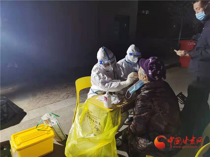 專家詳解新版新冠診療方案：為何輕型病例可以不住院了？