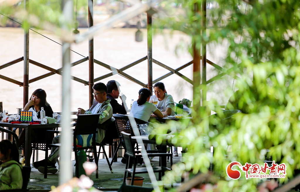 甘肅省市場(chǎng)監(jiān)管局切實(shí)解決民生領(lǐng)域突出問題“鐵拳”行動(dòng)嚴(yán)查11類違法行為