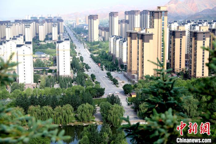 圖為樂都朝陽山片區(qū)?！⊙Φ?攝